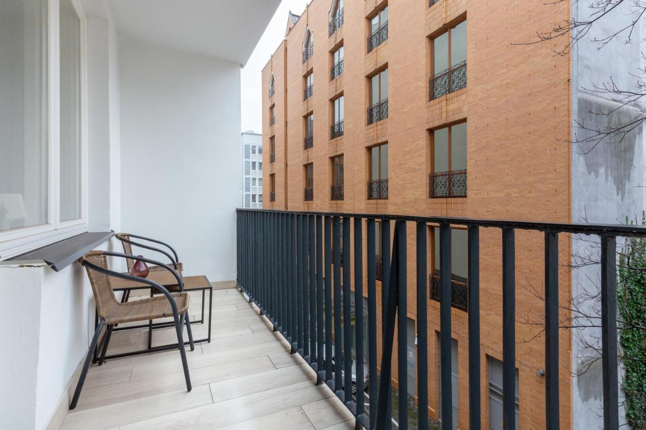 City Center Apartments Hoza By Noclegi Renters Warschau Exterior foto