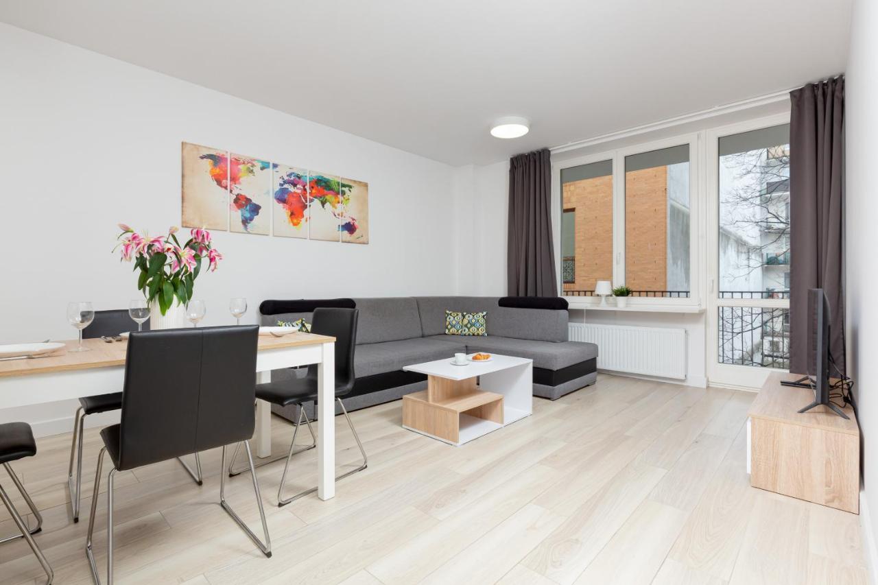 City Center Apartments Hoza By Noclegi Renters Warschau Exterior foto