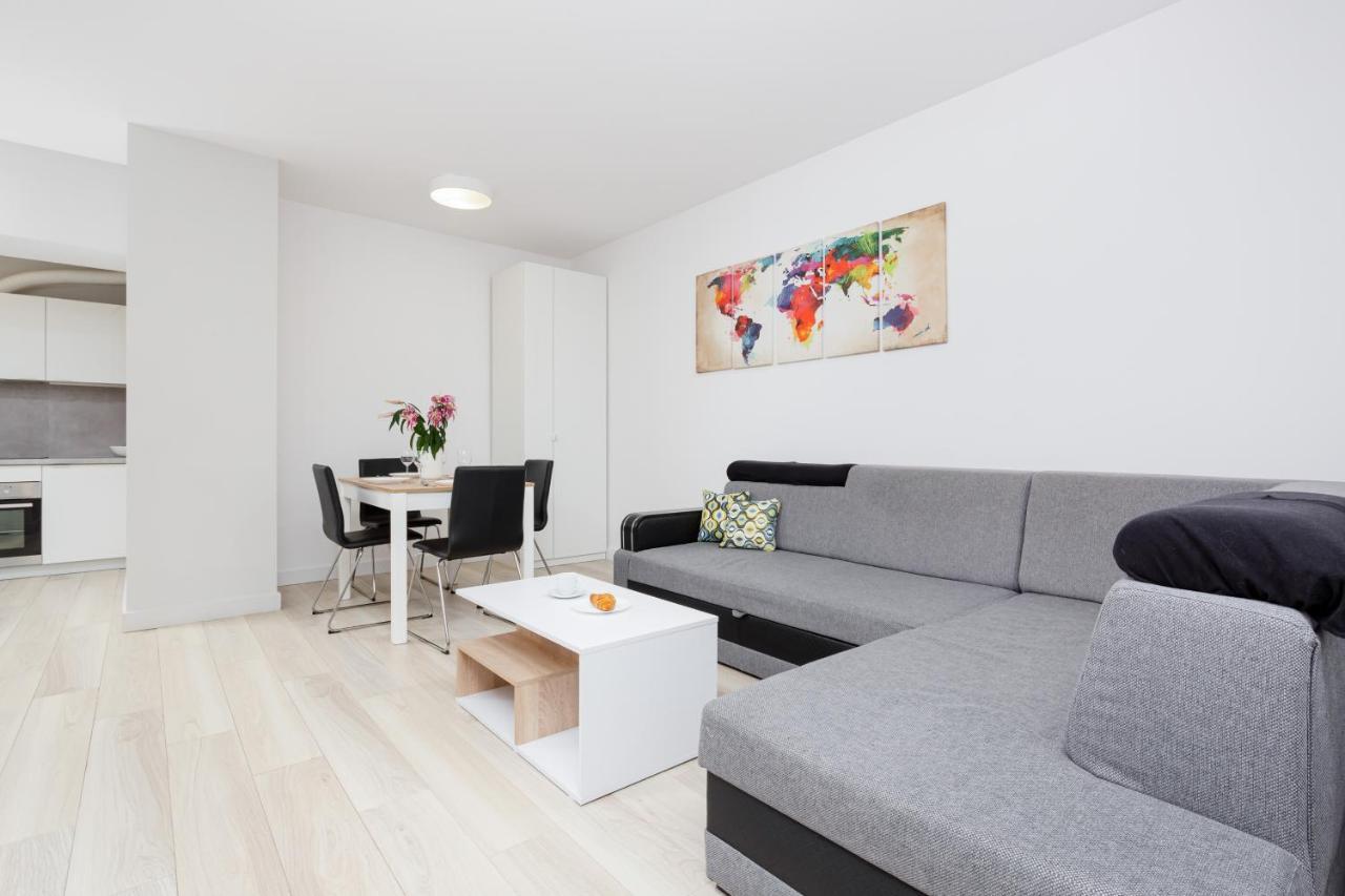 City Center Apartments Hoza By Noclegi Renters Warschau Exterior foto