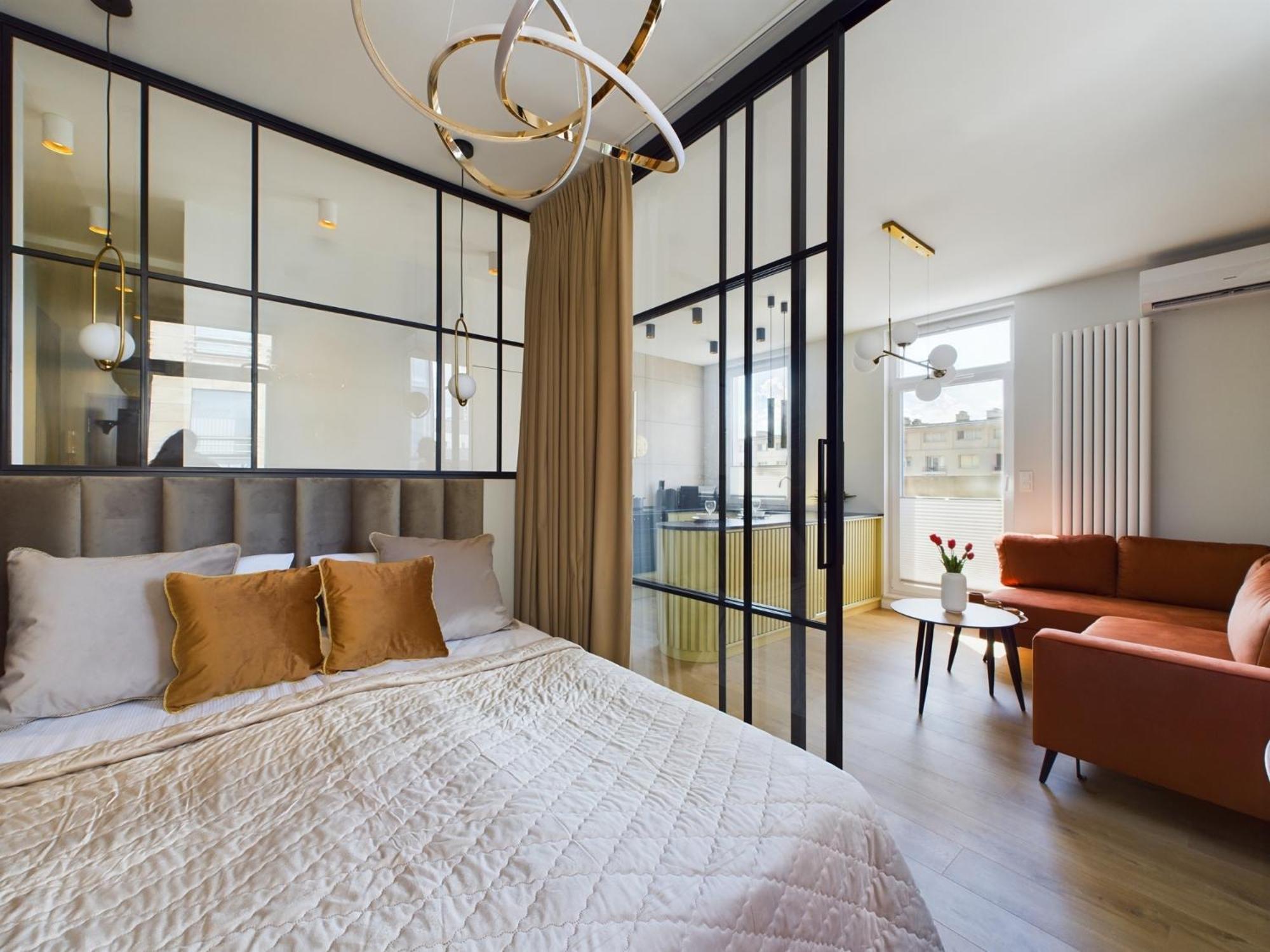 City Center Apartments Hoza By Noclegi Renters Warschau Exterior foto