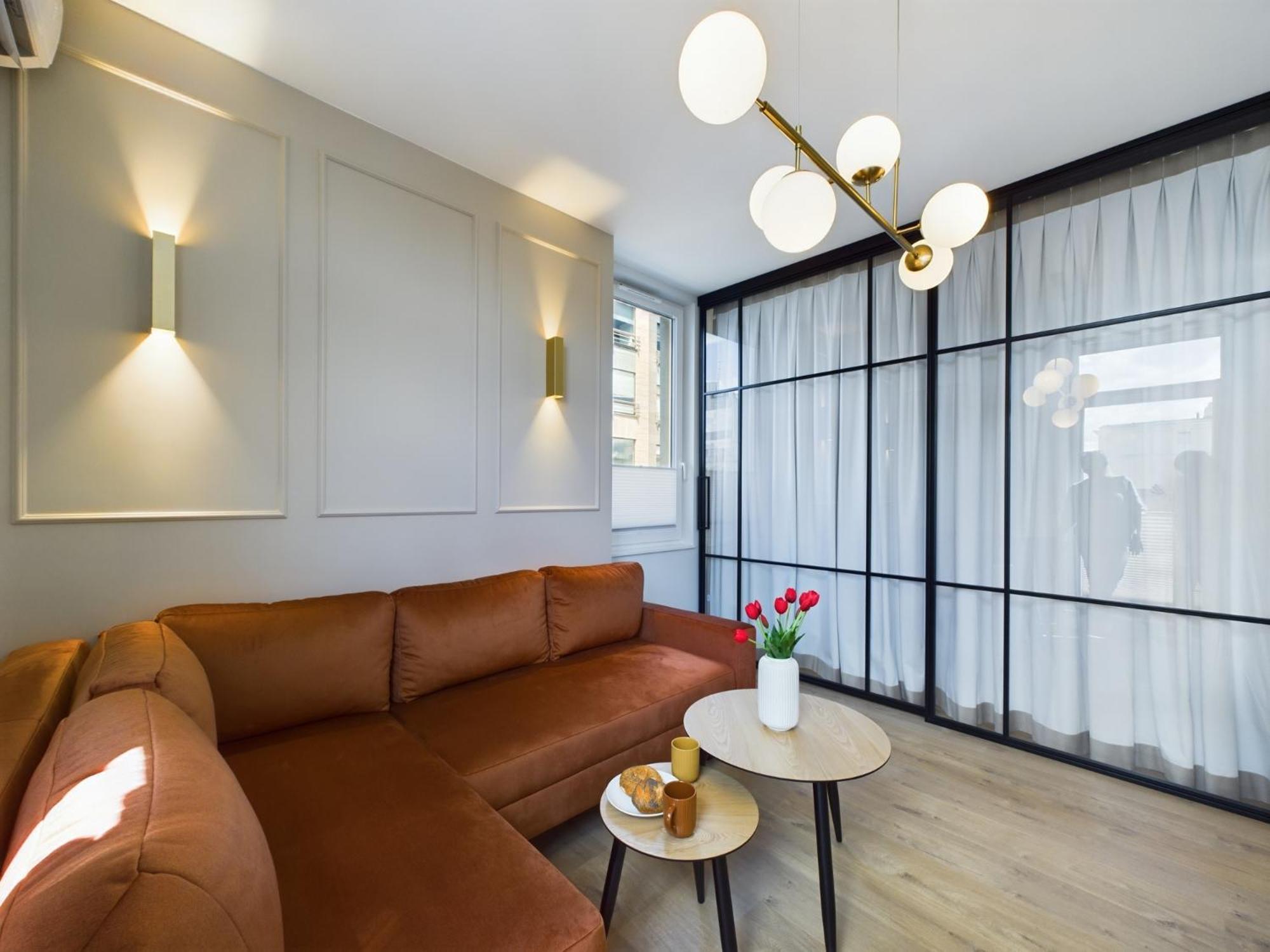 City Center Apartments Hoza By Noclegi Renters Warschau Exterior foto